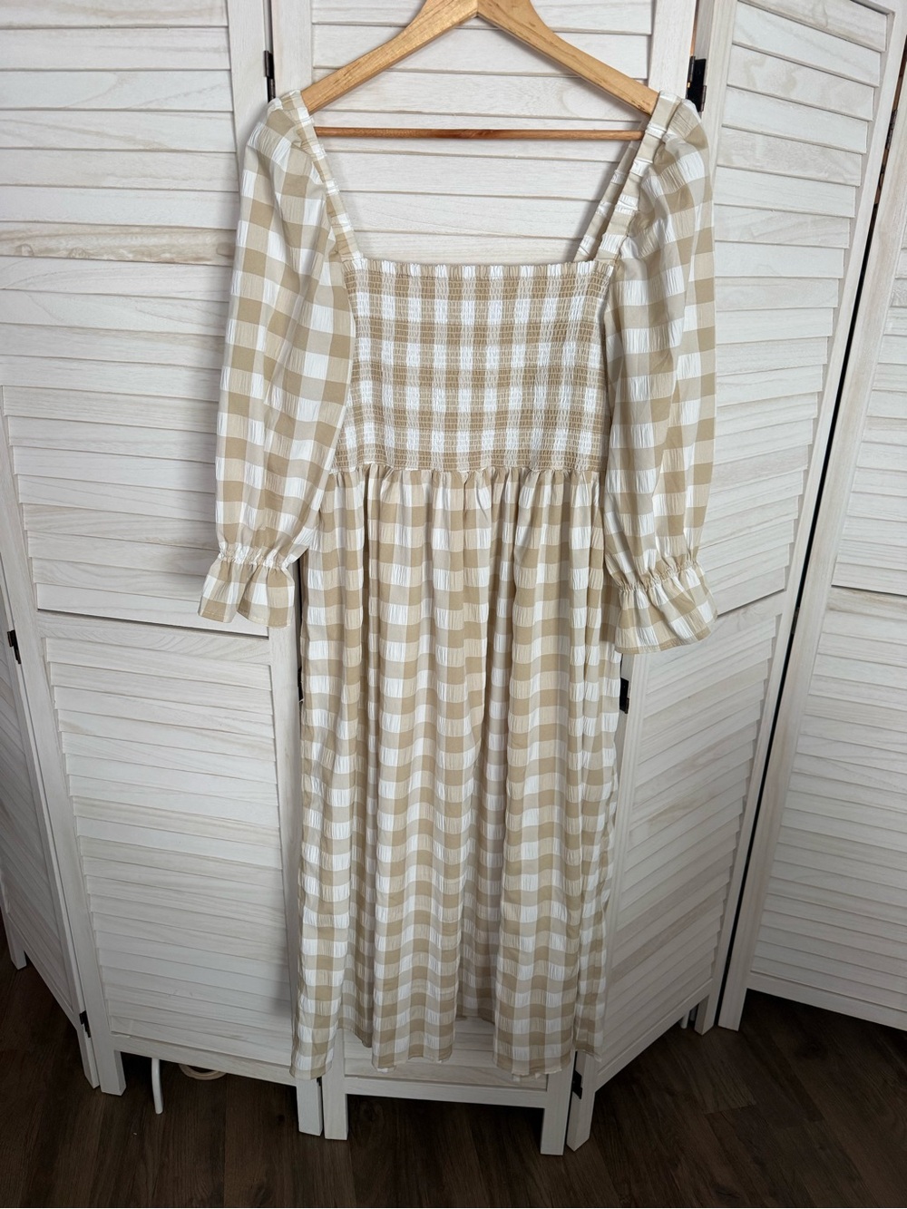 Women’s Beige and White Gingham Smocked Midi Dress